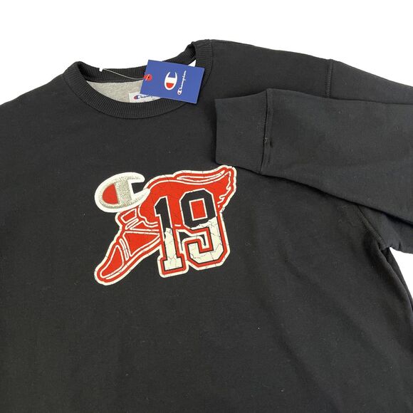 New Mens Champion Wing Shoe 19 Logo Crewneck Sweatshirt Sz L NWT Black - Picture 1 of 7